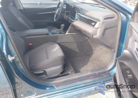 2025 Toyota Camry Le z USA, uszkodzony, nr VIN 4T1DAACK3SU565741